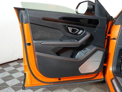 2024 Lamborghini Urus S