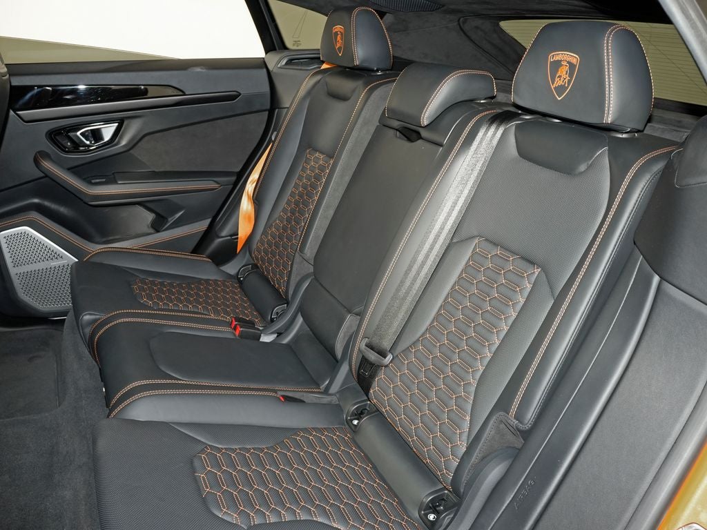 2024 Lamborghini Urus S