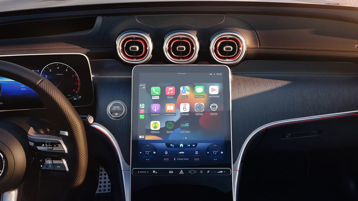 2026 Mercedes-Benz GLC in Lincolnwood, IL