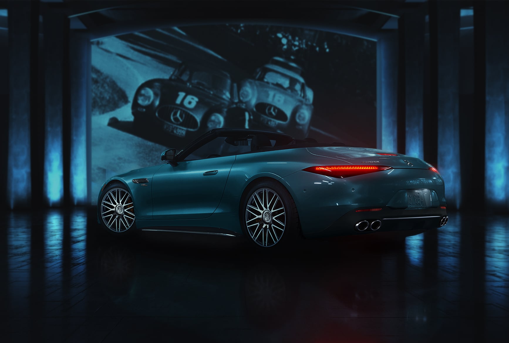 Rear three-quarter view of the 2027 Mercedes-Benz AMG SL 43 Roadster with AMG sport suspension