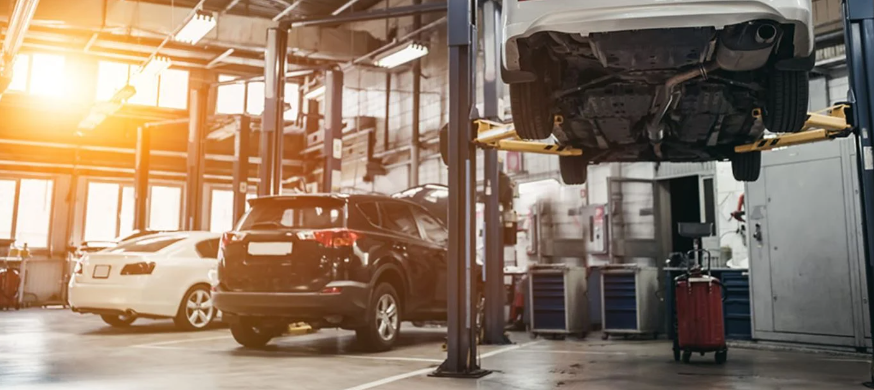 Loeber Motors in Lincolnwood, IL